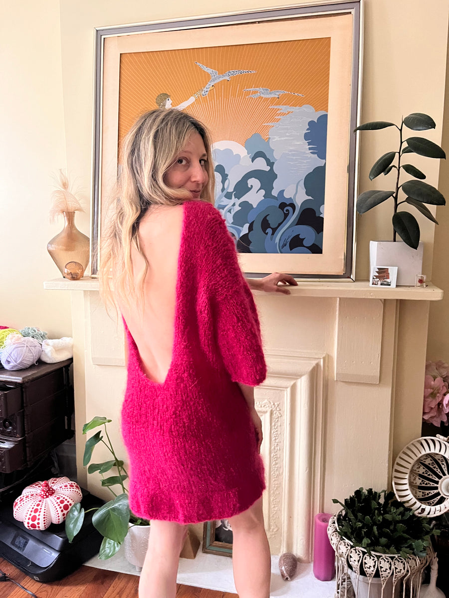 paris texas pink dress The pink plunge-back angora sweater dress worn by Natassja Kinski in 'Paris, Texas' has been on many a mood board, but lesser know is the story of the film's costume designer Birgitta